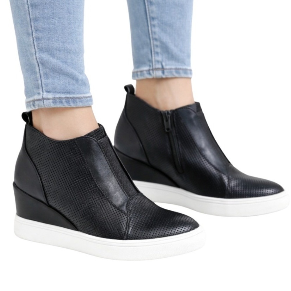 MIA Womens Black Perforated Hidden Wedge Sneakers High Top Side Zip Shoes 7.5